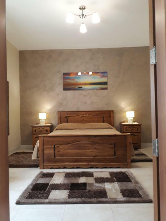 Grazzja Traditional Apartment Żabbar Eksteriør billede